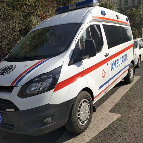 西山品质救护车出租,为您的健康出行负责