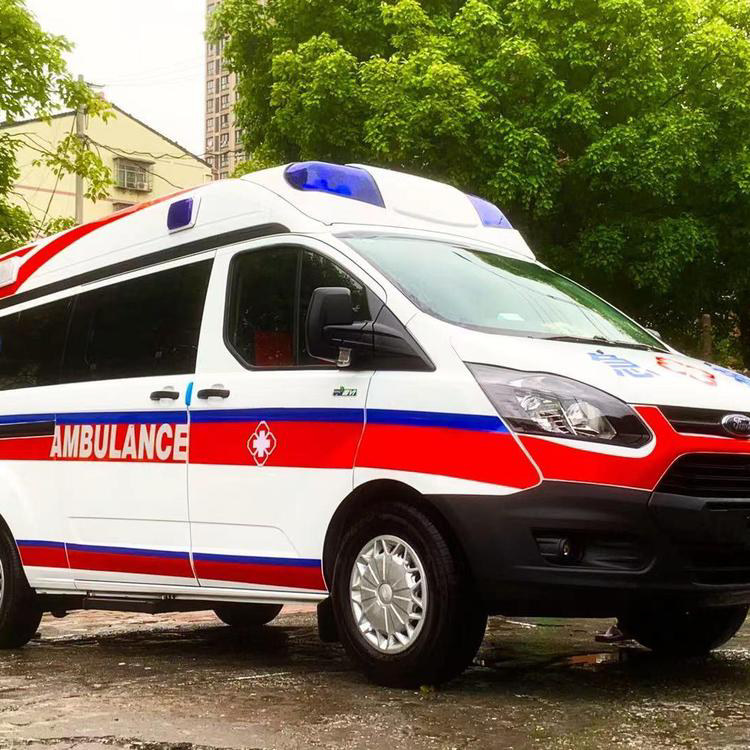 西山跨省救护车出租护送返乡